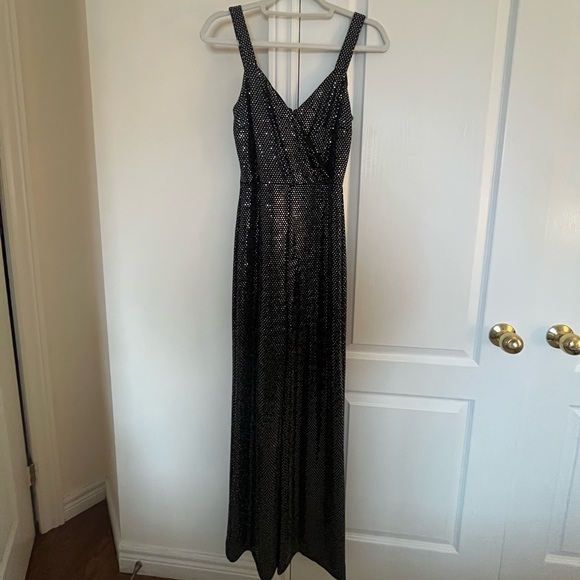 Black Sequin Jumpsuit from Le Chateau - Picture 4 of 7
